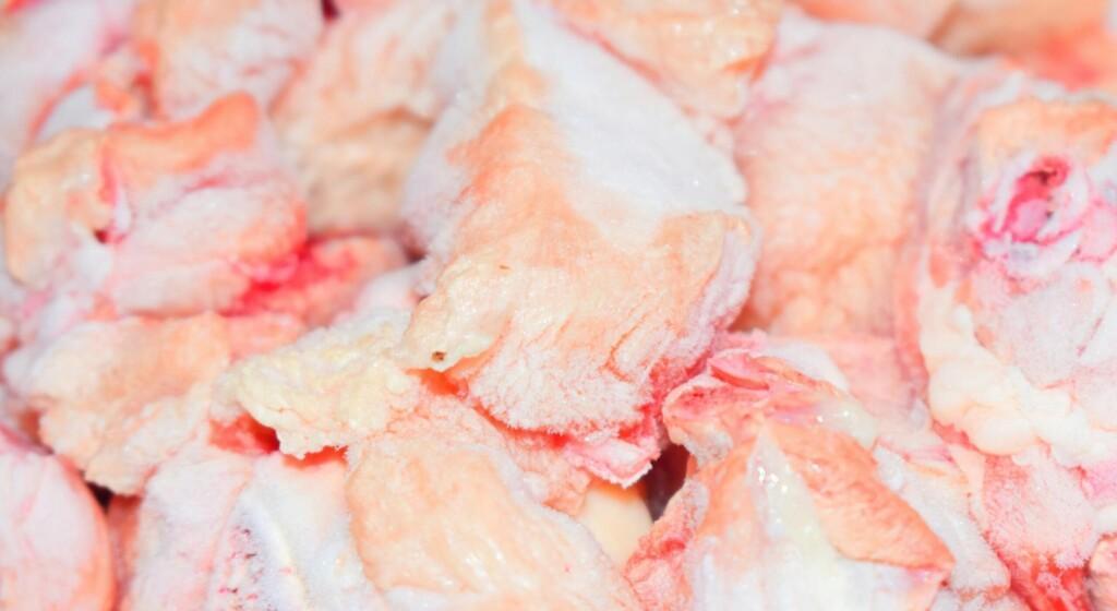 Defrosting meat